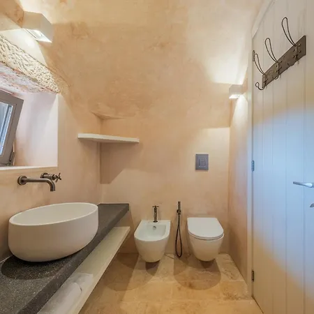 Villa Borgo Dell'agrumeto 8, Emma *