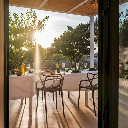 Villa Borgo Dell'agrumeto 8, Emma Ostuni