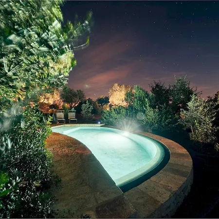 Borgo Dell'agrumeto 8, Emma Ostuni